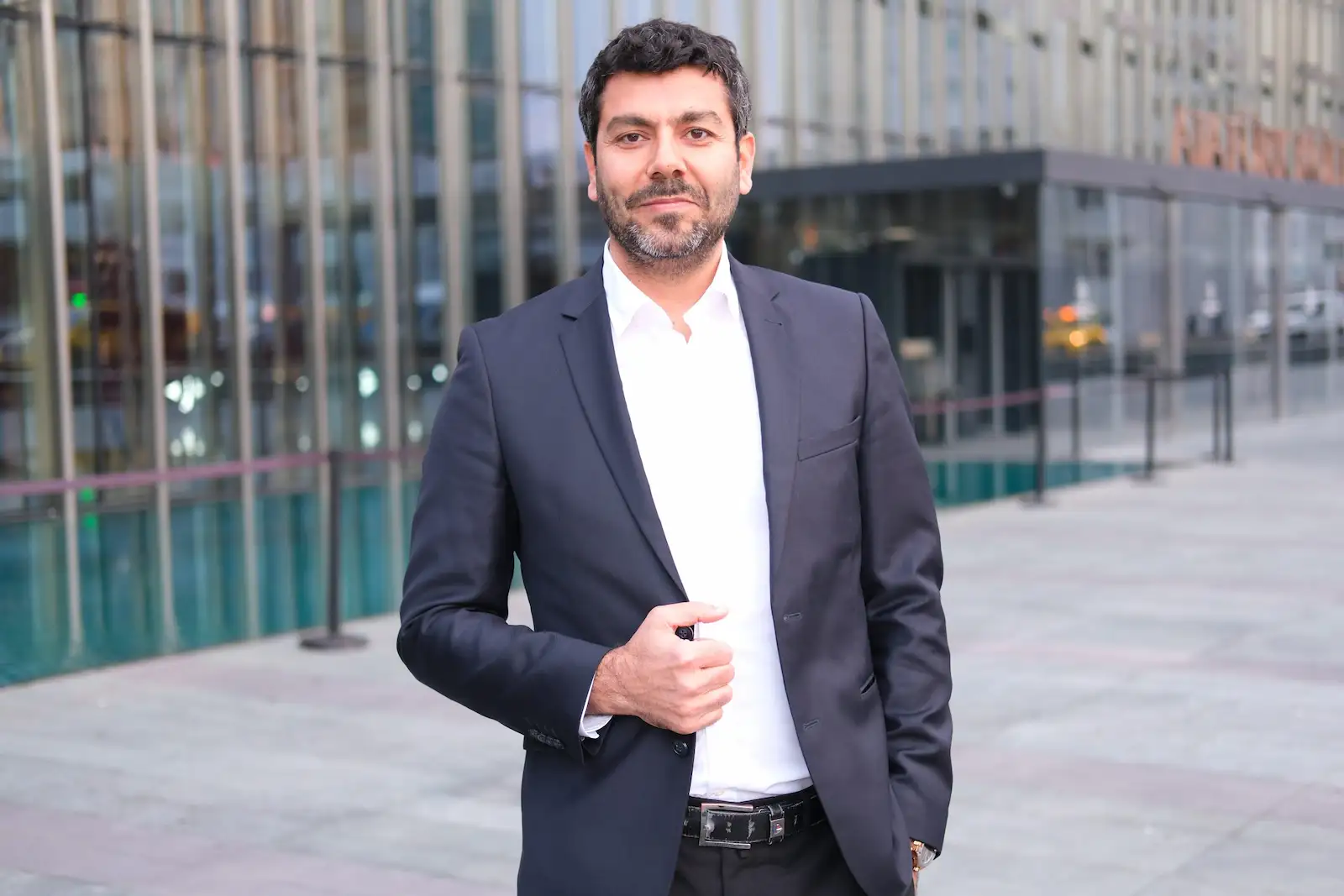 Doç. Dr. Cengiz Andan - İstanbul Kadın Hastalıkları ve Doğum Uzmanı